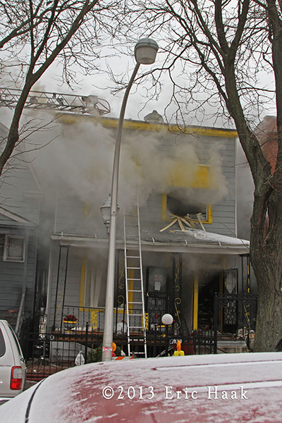 Chicago firemen battle Christmas day house fire