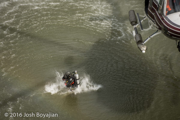 fire department diver deploying from the Chicago FD helicopter